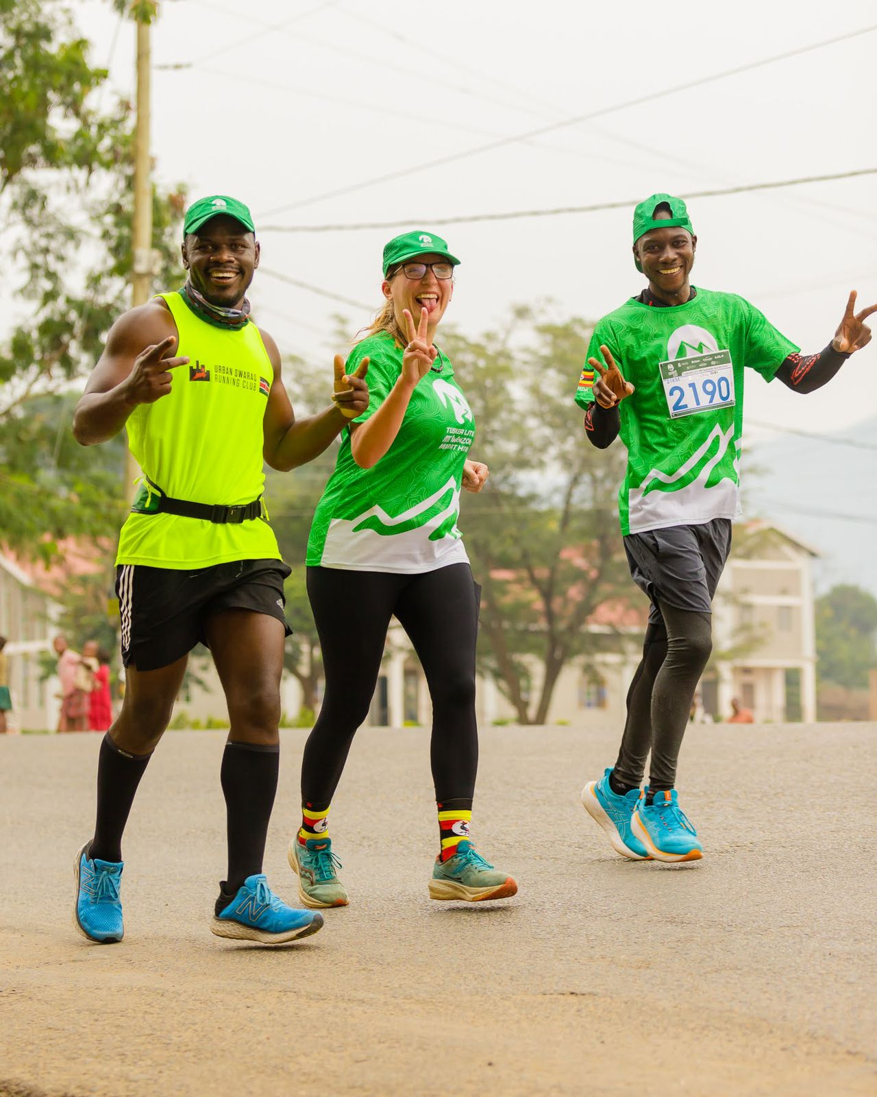 Urban Swaras members at race start line